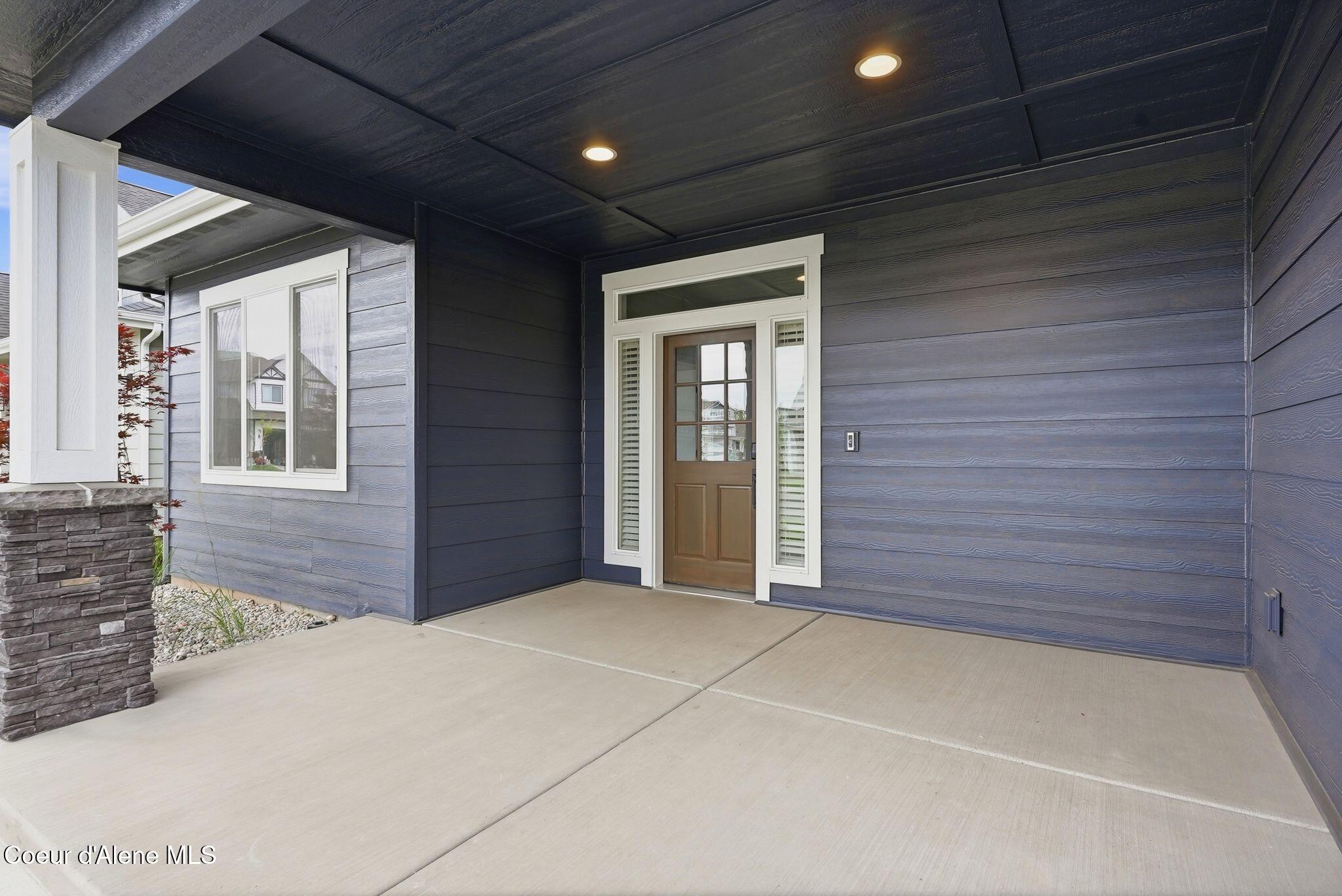 3283 North Segar Loop Post Falls, ID 83854 - Photo 5 of 55 5
