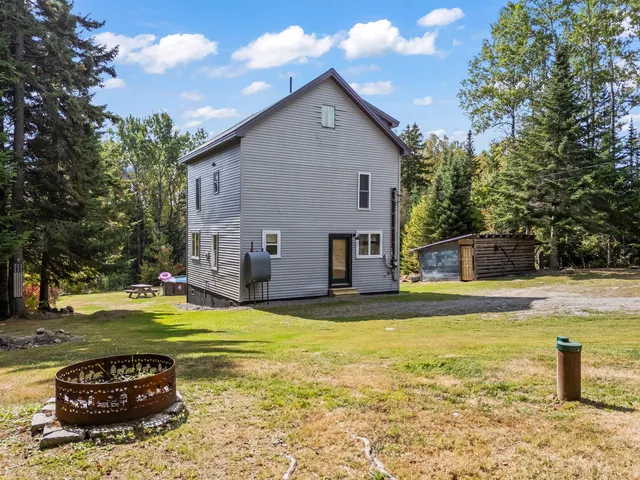$460,000 | 795 Dallas Hill Road, Dallas Plt, ME 04970