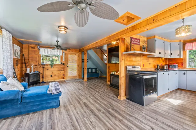 $460,000 | 795 Dallas Hill Road, Dallas Plt, ME 04970