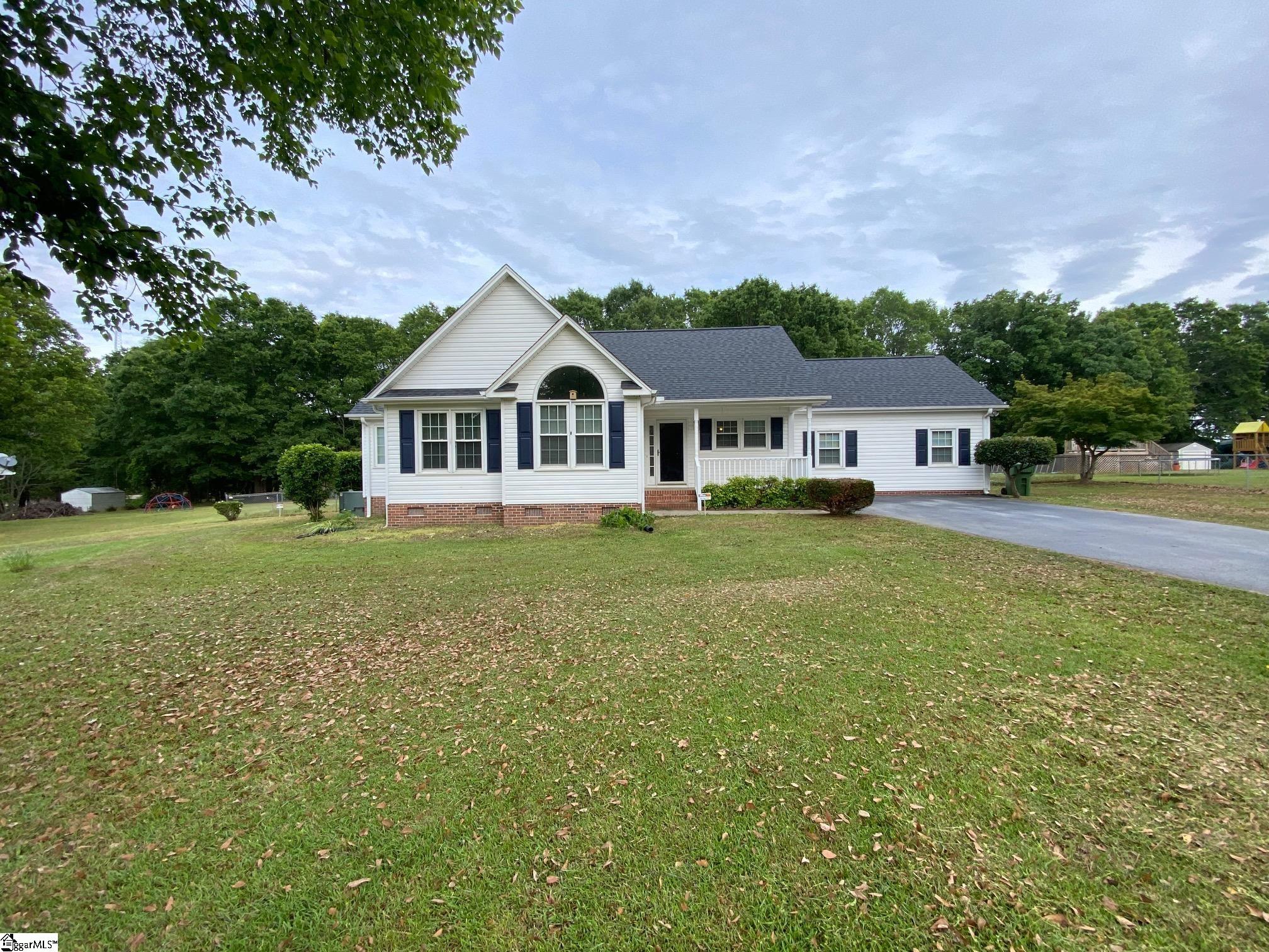 119 Cherry Hill Road Laurens, SC 29360 - Photo 3 of 20