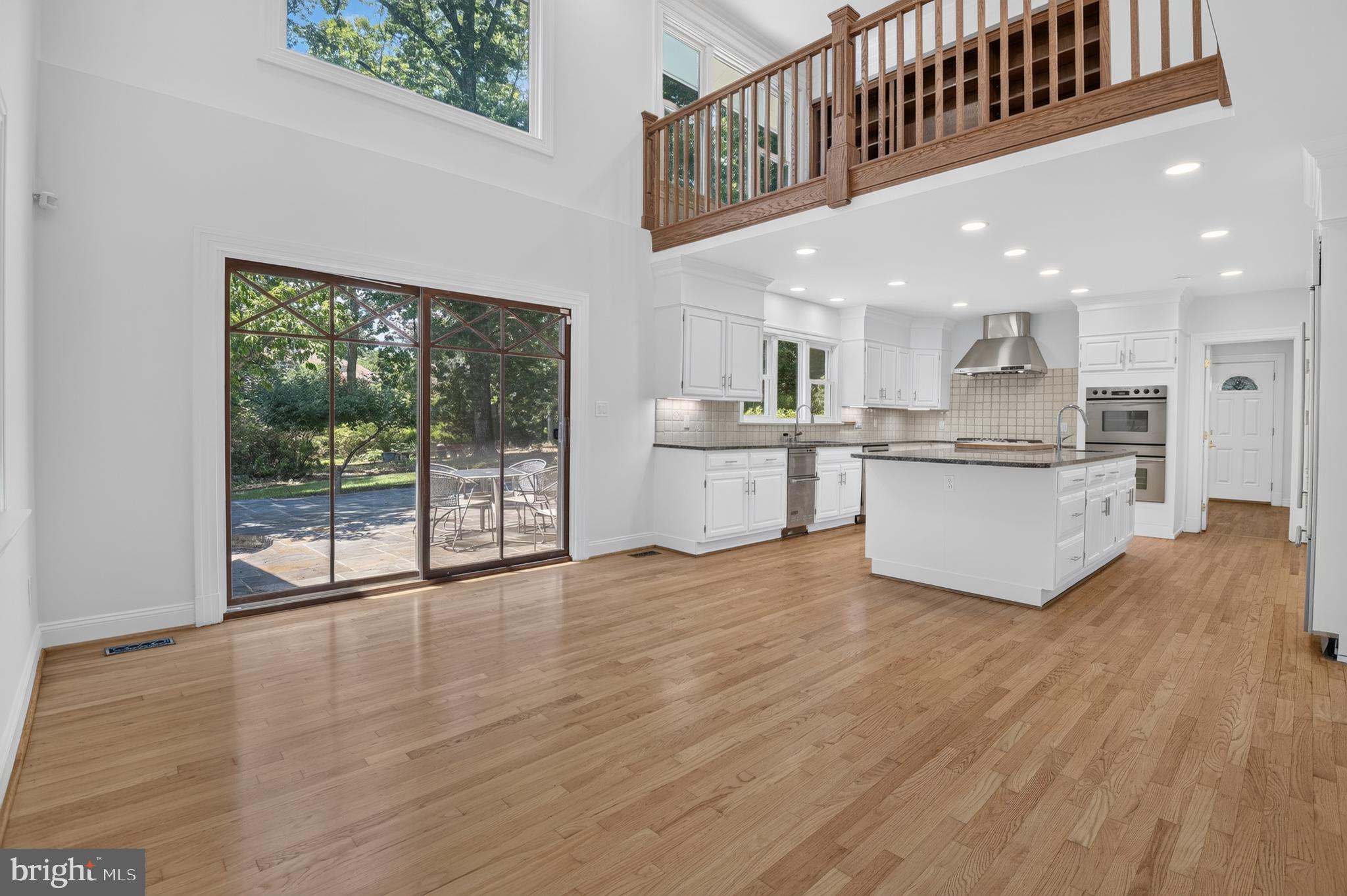 10100 Iron Gate Road Potomac, MD 20854 - Photo 23 of 91