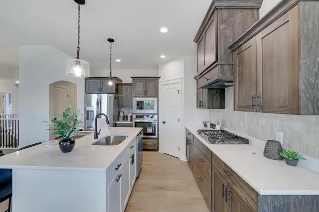 $769,900 | 416 Moelter Lane, Hudson, WI 54016