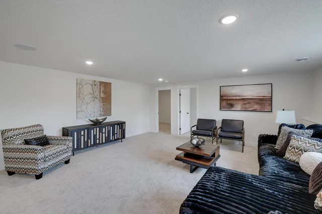 $769,900 | 416 Moelter Lane, Hudson, WI 54016