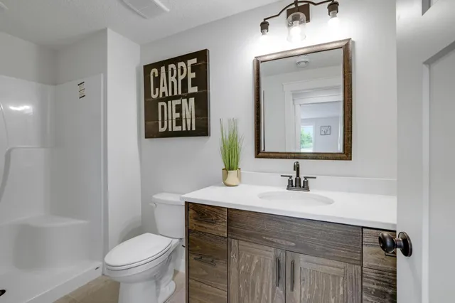 $769,900 | 416 Moelter Lane, Hudson, WI 54016