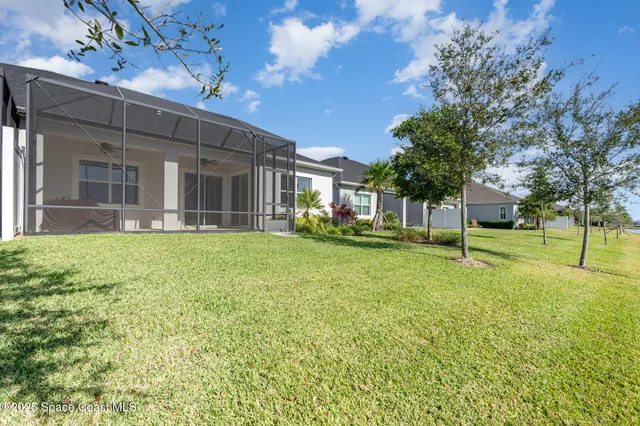 $3,000 | 2829 Avalonia Drive, Melbourne, FL 32940