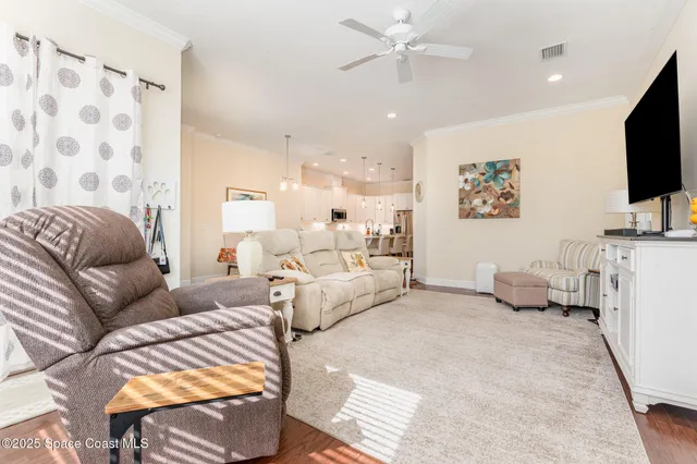 $3,000 | 2829 Avalonia Drive, Melbourne, FL 32940