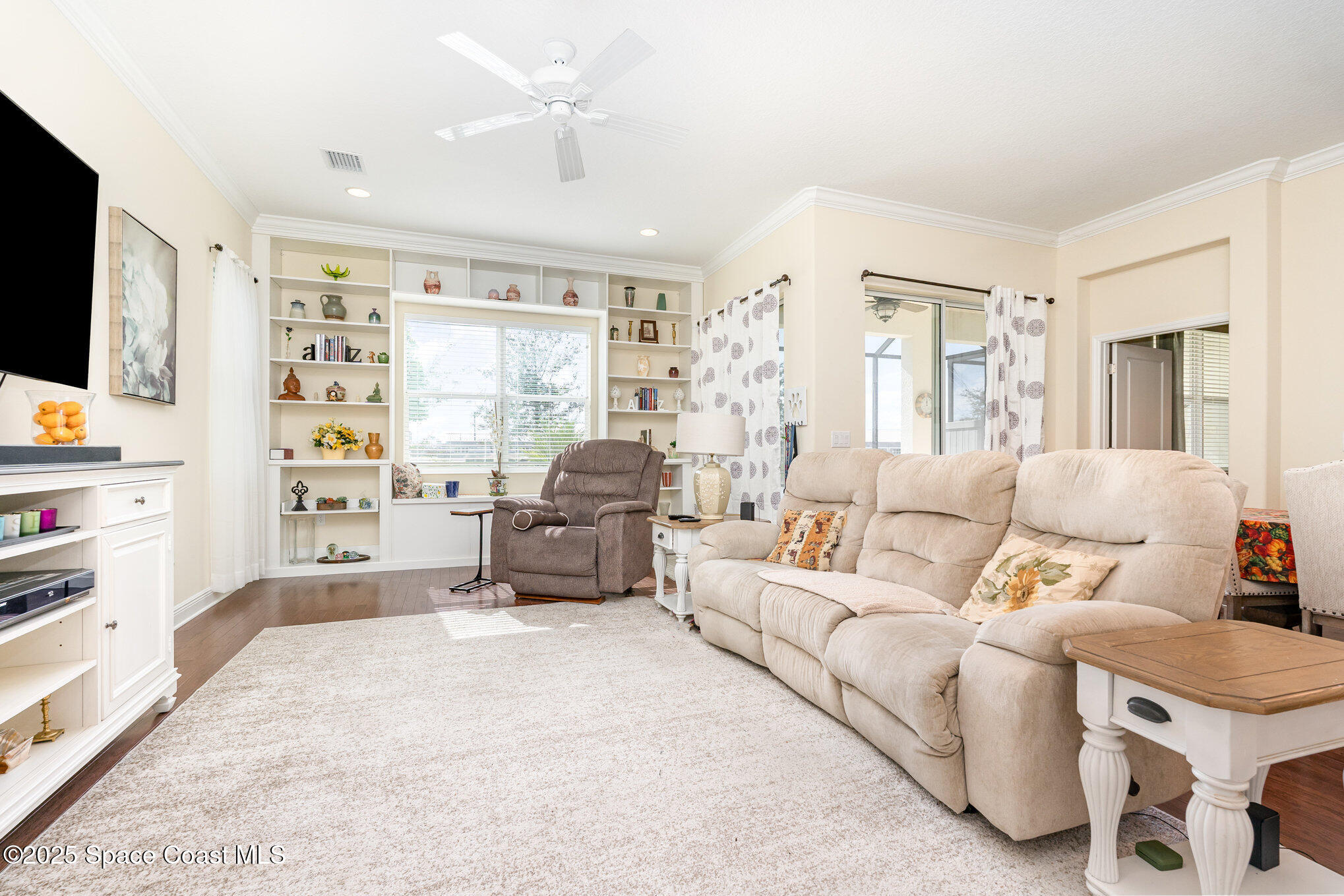 2829 Avalonia Drive Melbourne, FL 32940 - Photo 7 of 27 008_file_193