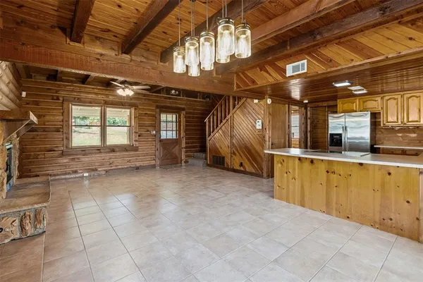 a view of a storage & utility room