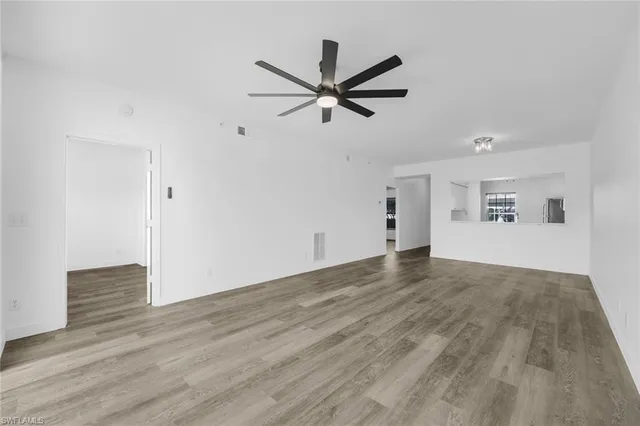 $319,900 | 3250 Cypress Glen Way, Unit 402, Naples, FL 34109