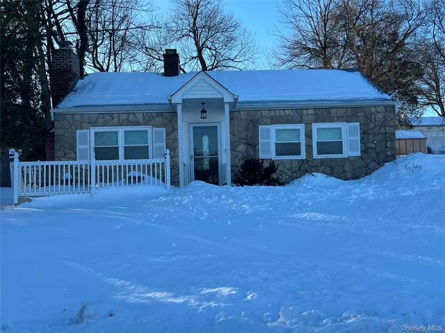 $599,000 | 7 Staubitz Avenue, Pearl River, NY 10965