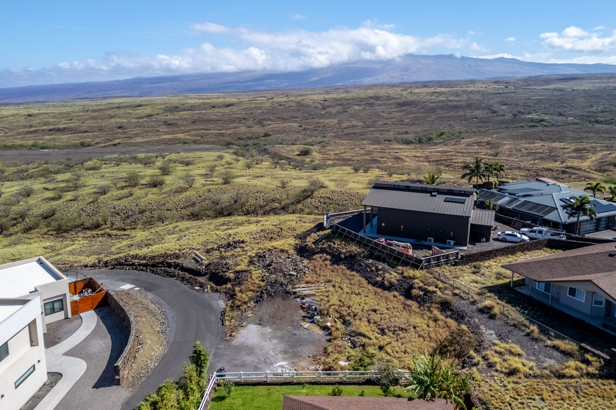 68-5106 Lot 6 Kainani Place Waikoloa, HI 96738 - Photo 4 of 16 a view of a city with ocean view