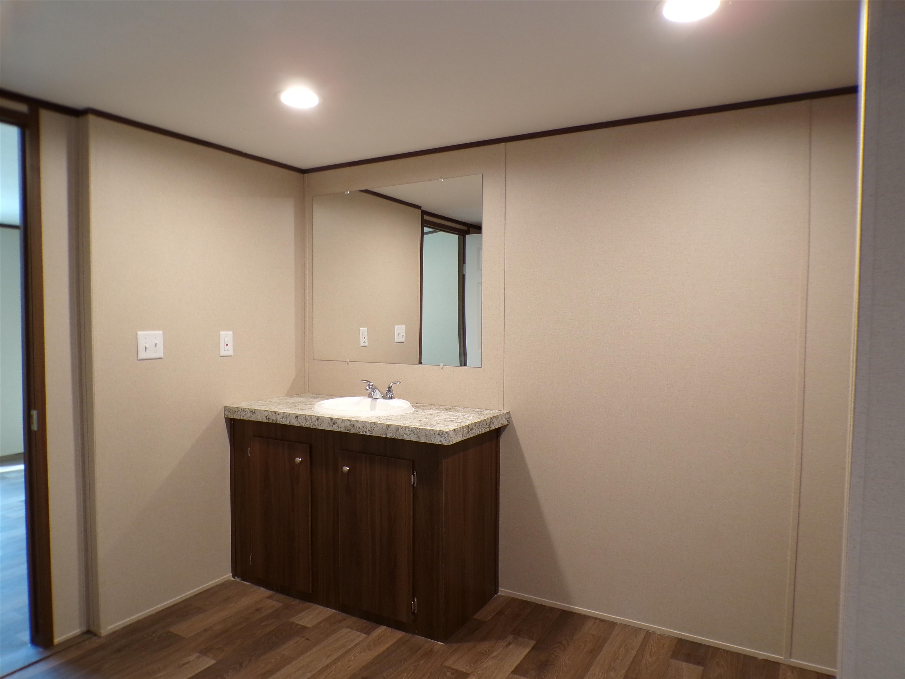 329 Thompson Road Chesnee, SC 29323 - Photo 14 of 25 Gallery Image 14