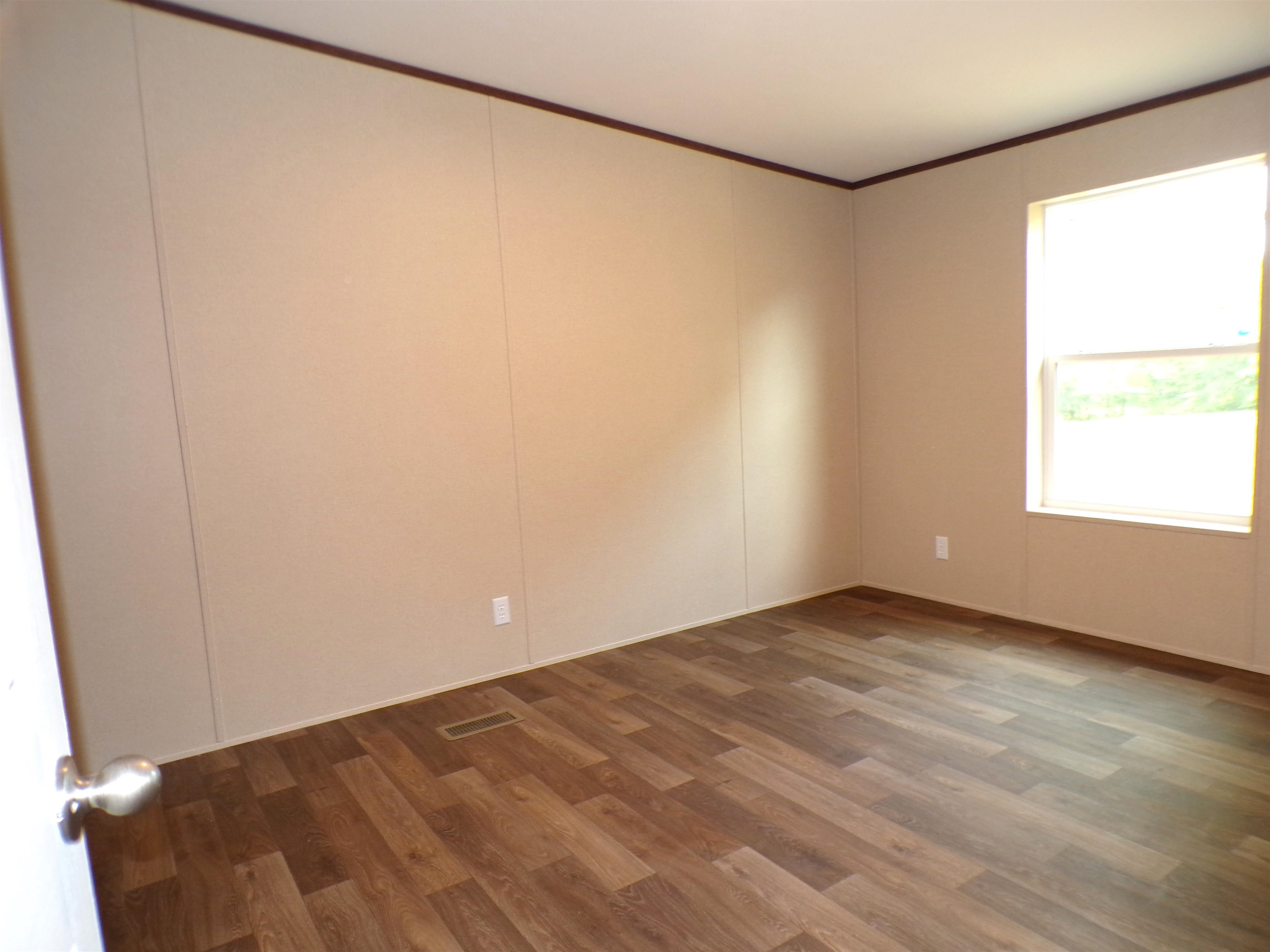 329 Thompson Road Chesnee, SC 29323 - Photo 18 of 25 Gallery Image 18