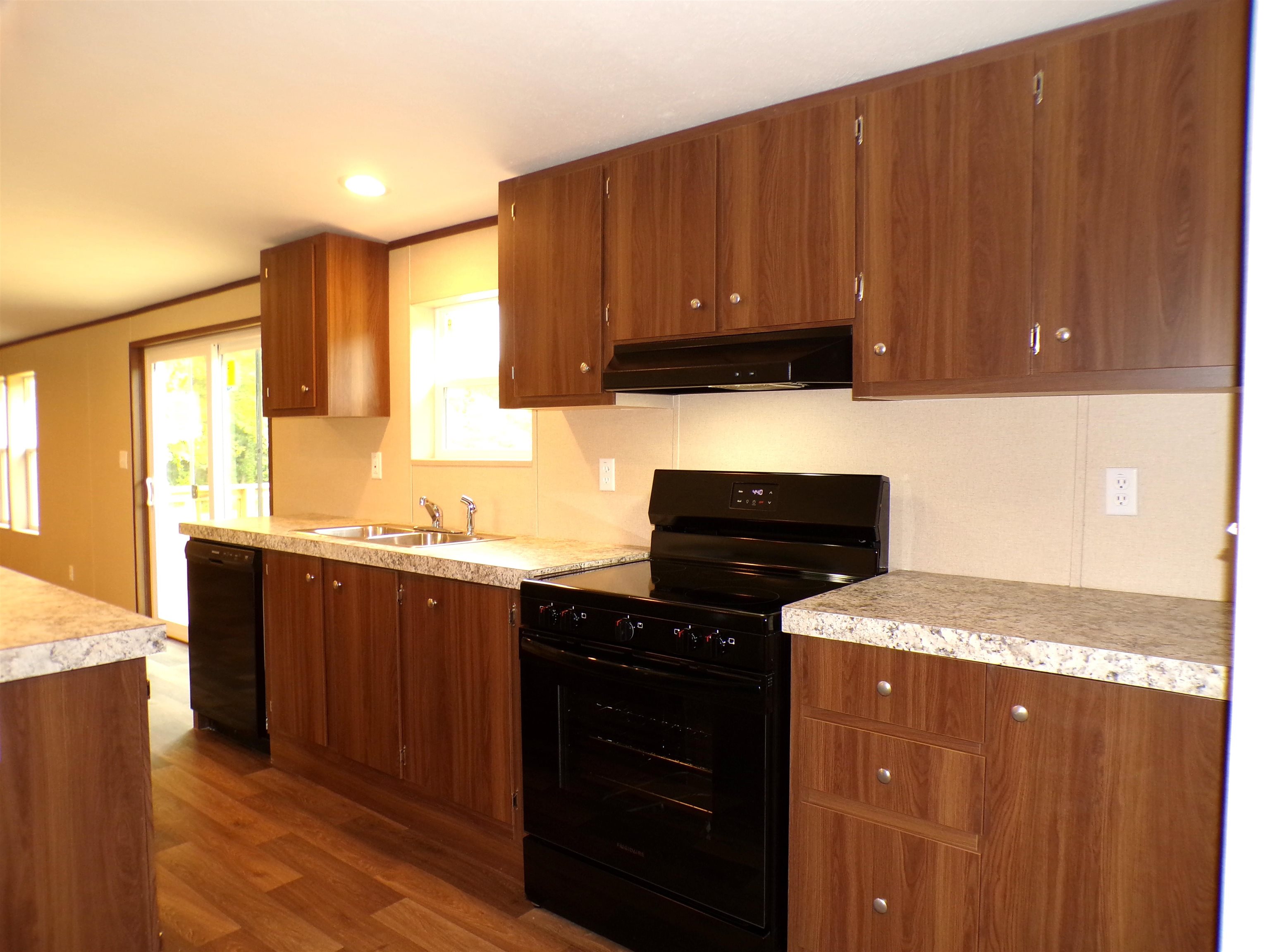 329 Thompson Road Chesnee, SC 29323 - Photo 4 of 25 Gallery Image 4