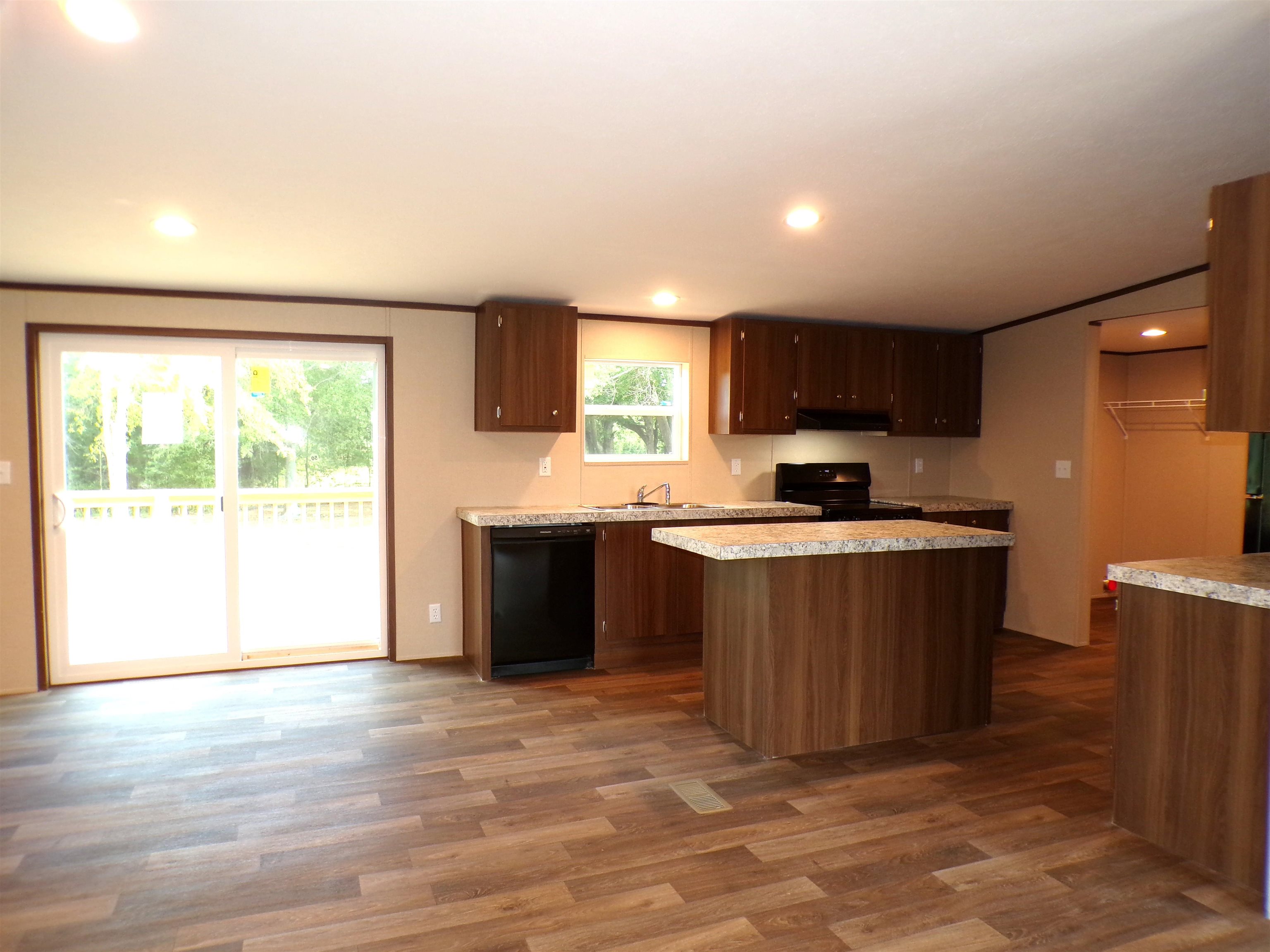 329 Thompson Road Chesnee, SC 29323 - Photo 8 of 25 Gallery Image 8