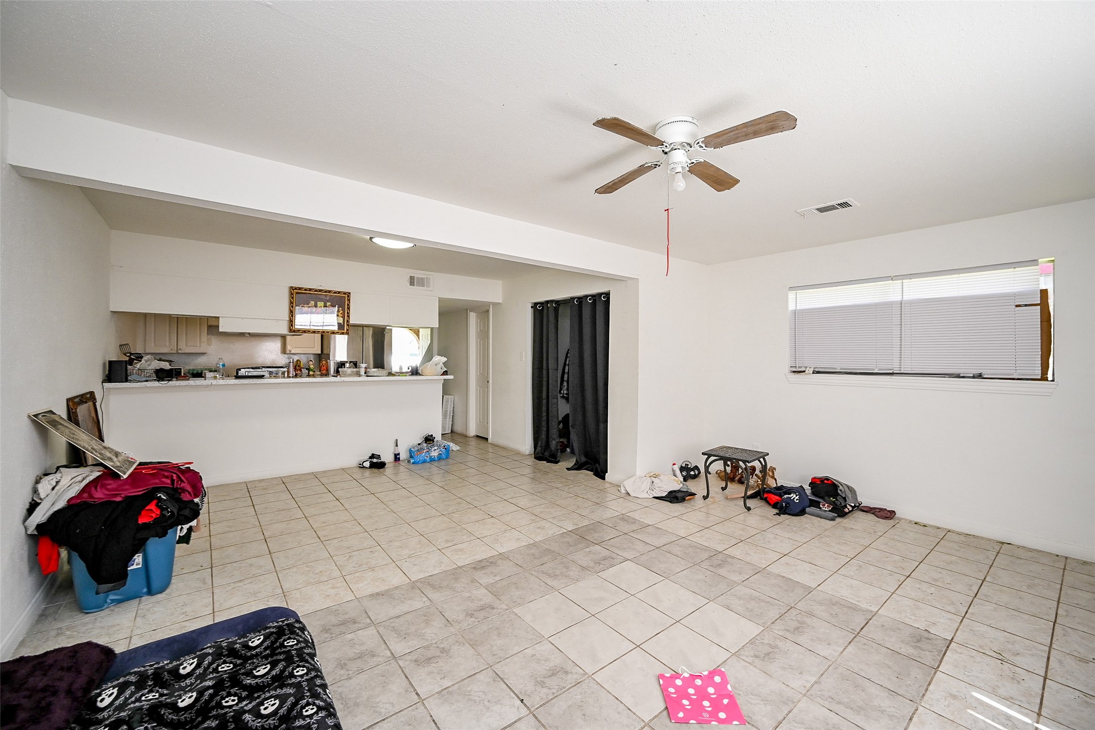 2438 Balmorhea Avenue Houston, TX 77039 - Photo 13 of 32