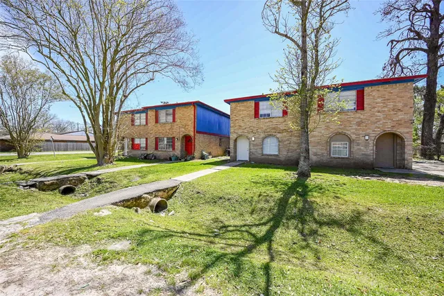 $299,900 | 2438 Balmorhea Avenue, Houston, TX 77039