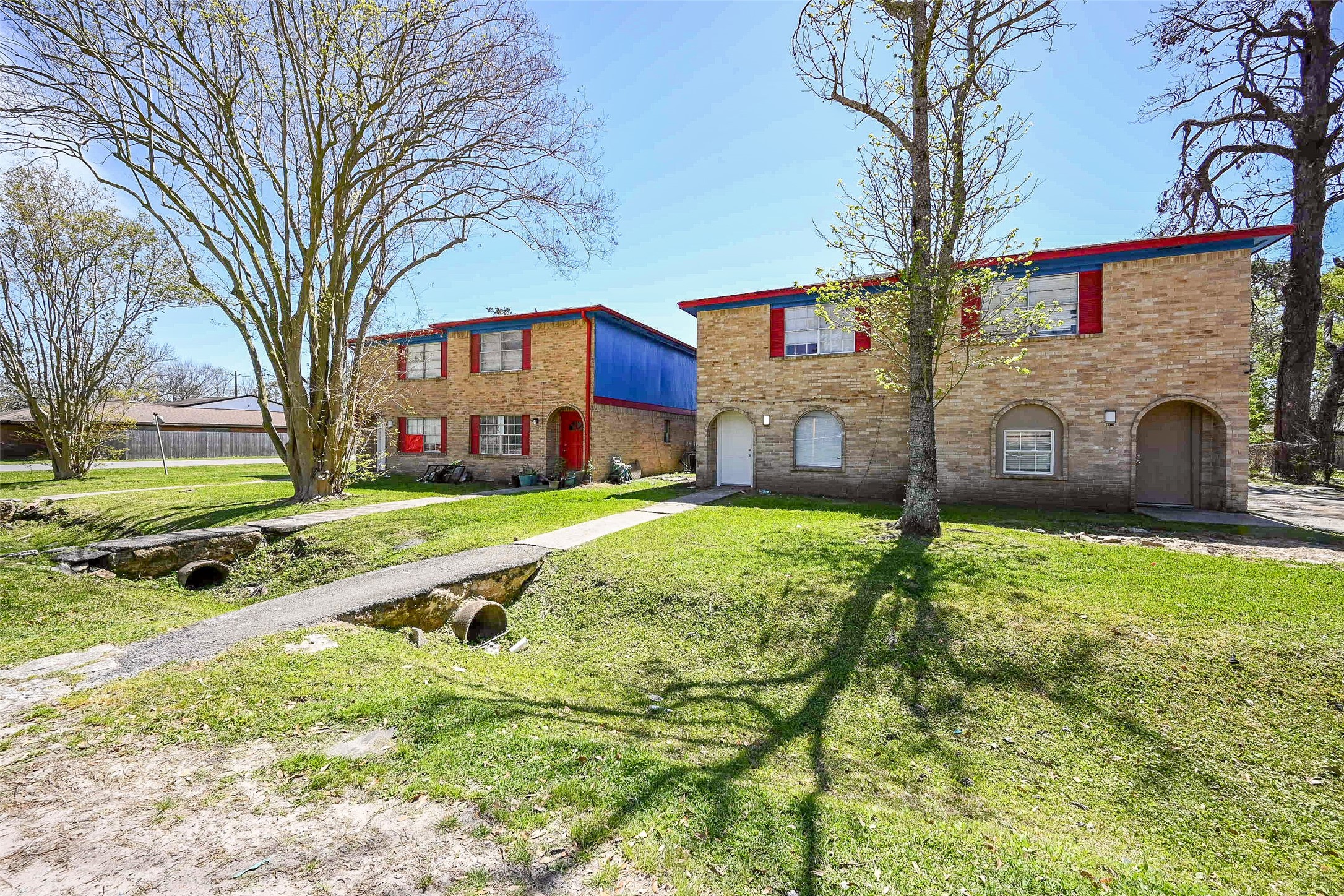 2438 Balmorhea Avenue Houston, TX 77039 - Photo 5 of 32