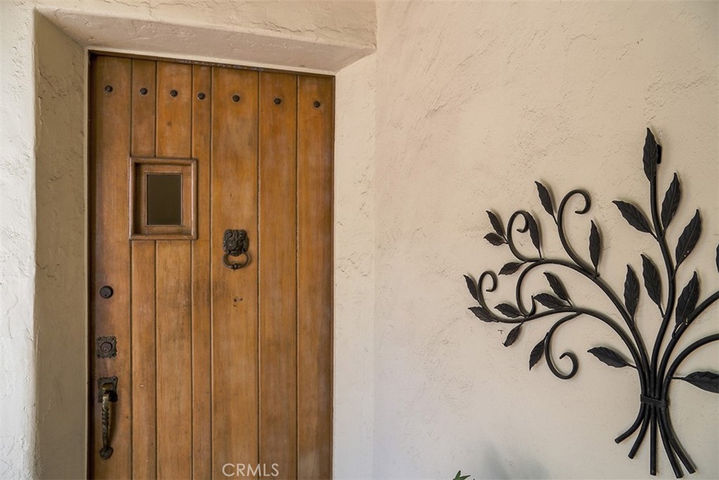 847 Victoria Drive Pasadena, CA 91104 - Photo 5 of 21 a view of a door in the house