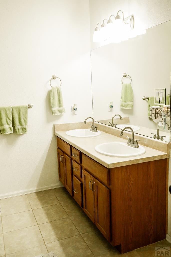 674 South Inca Drive Pueblo, CO 81007 - Photo 15 of 34