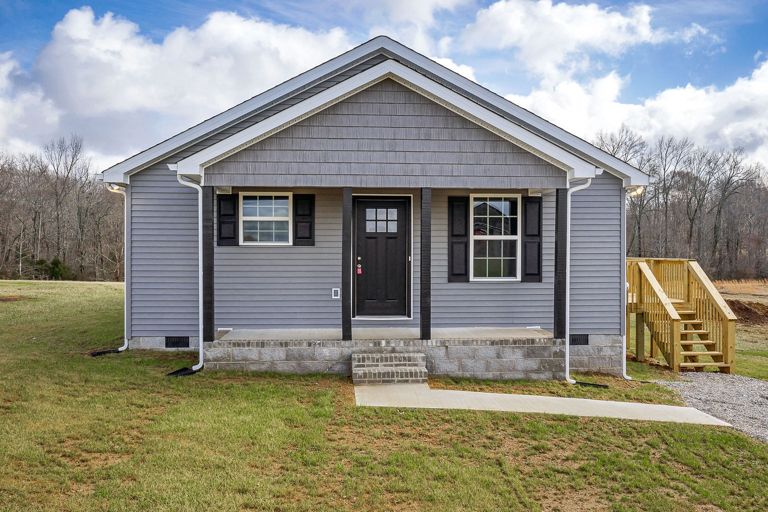 11859 Old Kentucky Road Walling, TN 38587 - Photo 3 of 22 Gallery Image 3