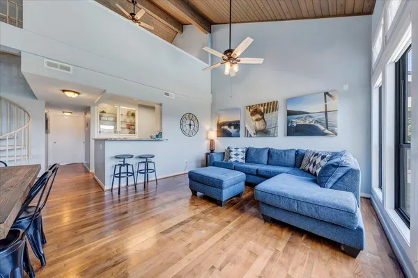 $619,900 | 290 Sailors Cove Drive, Unit 409, Moneta, VA 24121