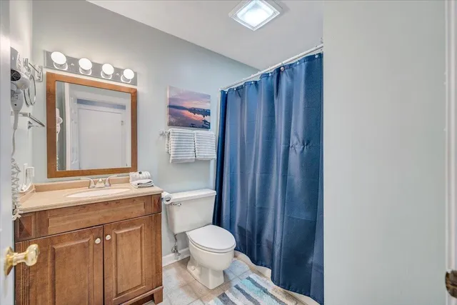 $649,900 | 290 Sailors Cove Drive, Unit 409, Moneta, VA 24121