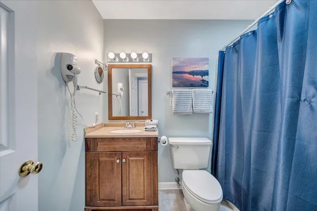 $649,900 | 290 Sailors Cove Drive, Unit 409, Moneta, VA 24121