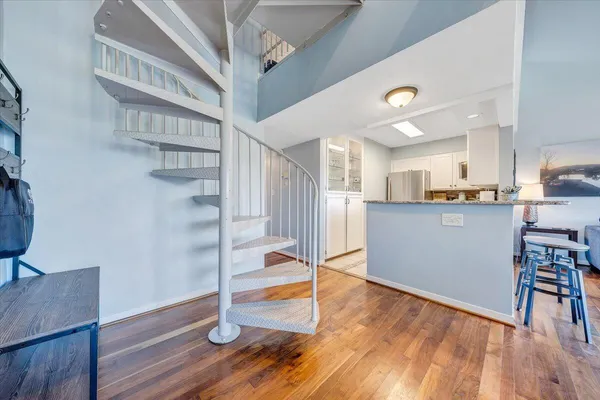 $619,900 | 290 Sailors Cove Drive, Unit 409, Moneta, VA 24121