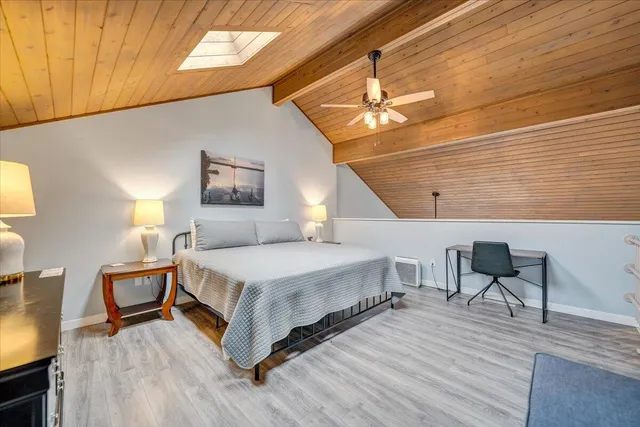 $649,900 | 290 Sailors Cove Drive, Unit 409, Moneta, VA 24121