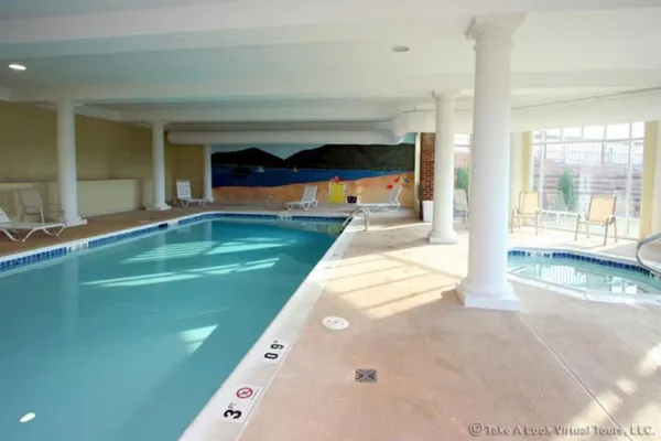 $619,900 | 290 Sailors Cove Drive, Unit 409, Moneta, VA 24121