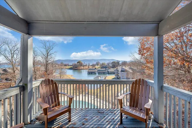 $649,900 | 290 Sailors Cove Drive, Unit 409, Moneta, VA 24121