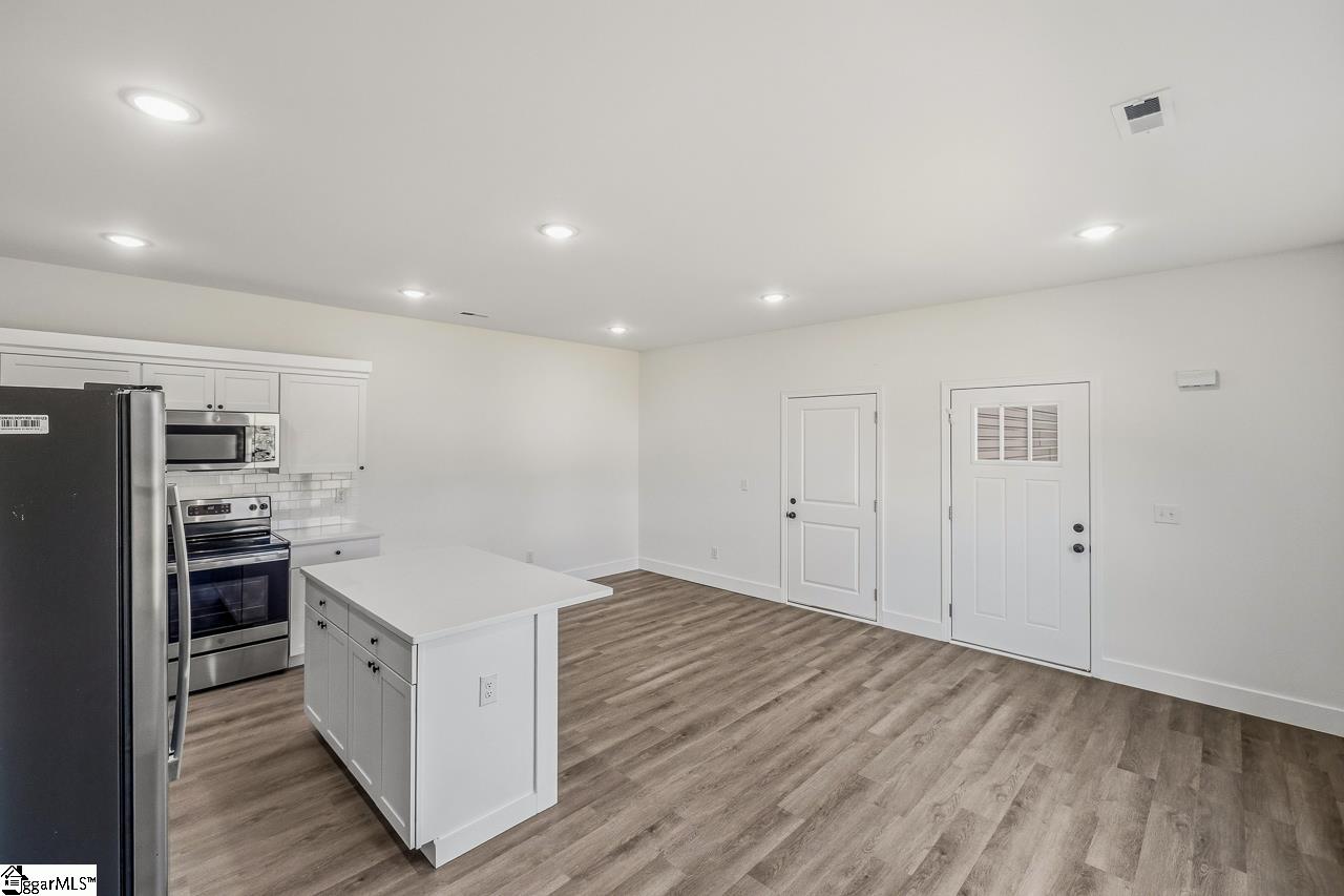 4050 Parris Bridge Road, Unit 4048 Boiling Springs, SC 29316 - Photo 10 of 43
