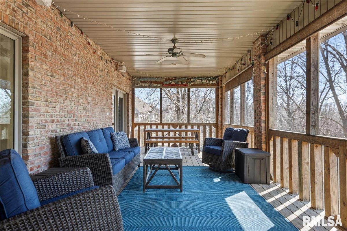 8 Riverwood Drive Rochester, IL 62563 - Photo 22 of 65