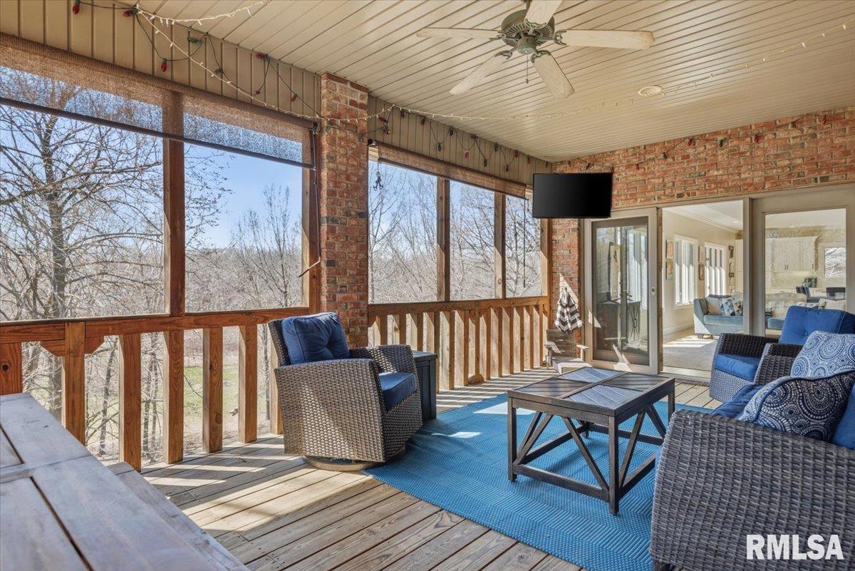 8 Riverwood Drive Rochester, IL 62563 - Photo 24 of 65