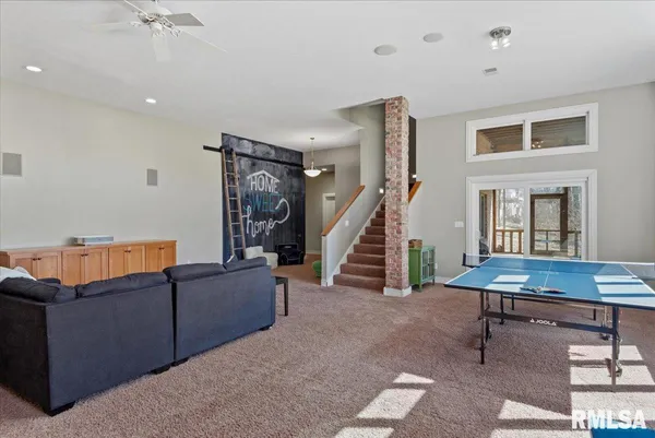 $612,500 | 8 Riverwood Drive, Rochester, IL 62563