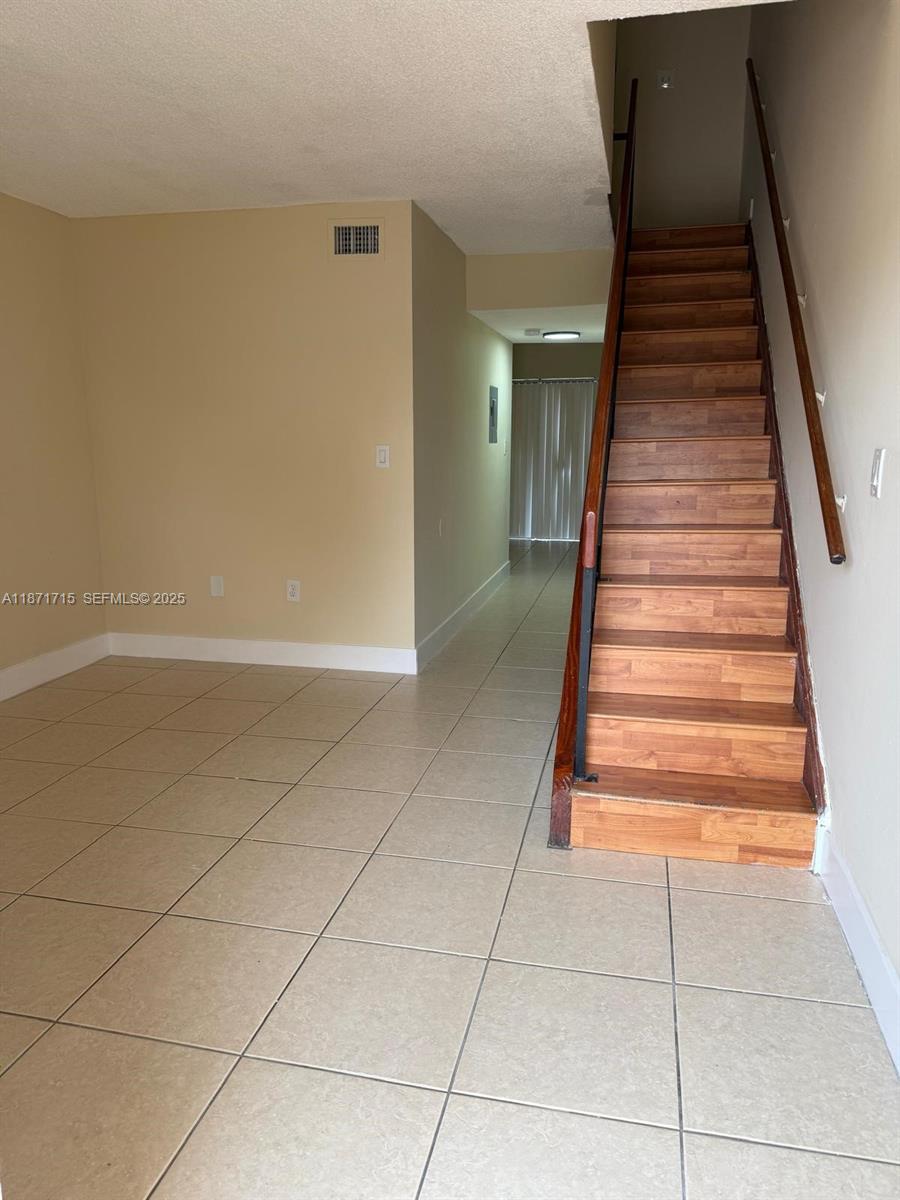 2377 West 66th Place, Unit 204 Hialeah, FL 33016 - Photo 4 of 17