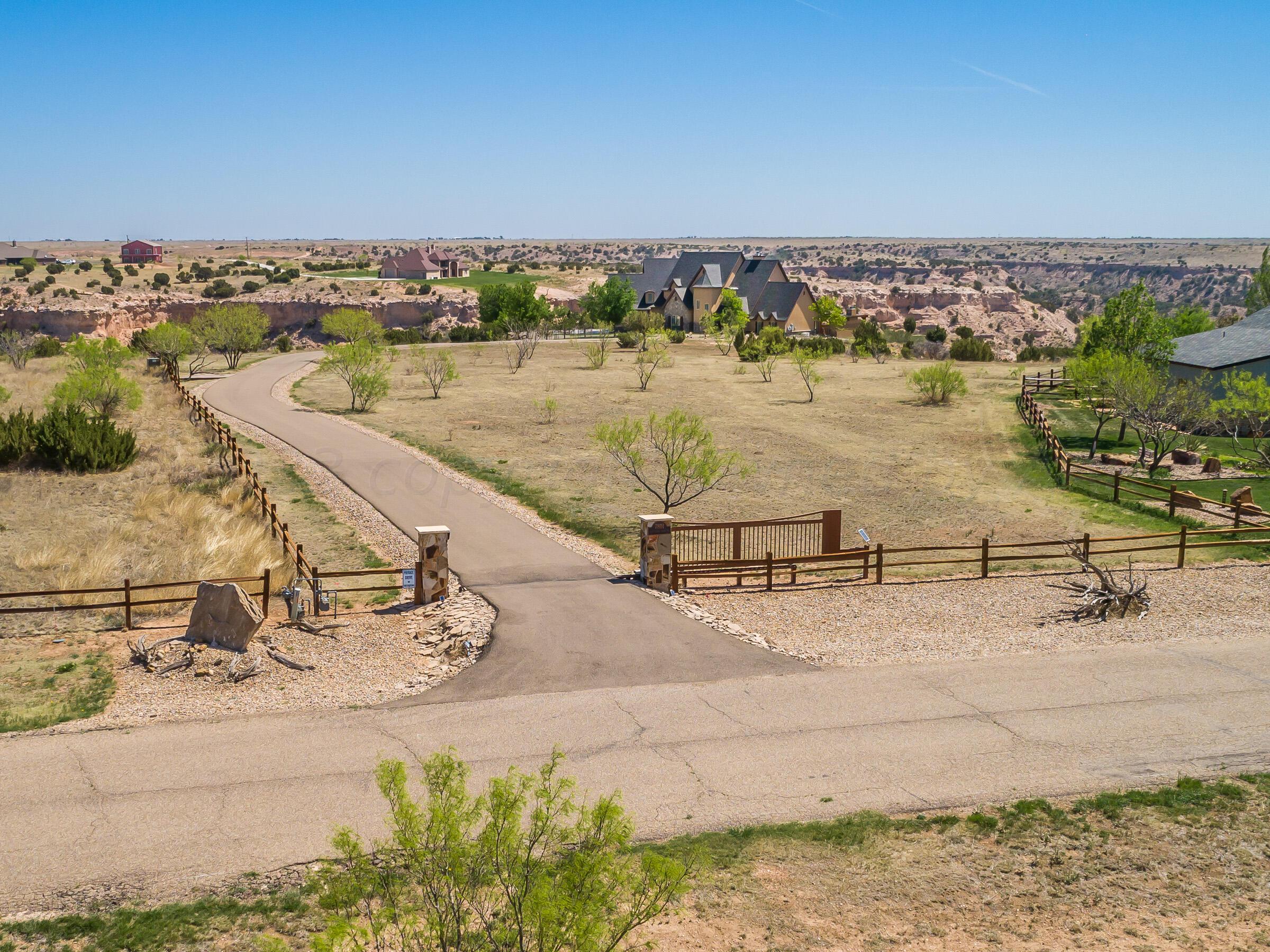 7801 East Lake View Road Amarillo, TX 79118 - Photo 4 of 54 Drive
