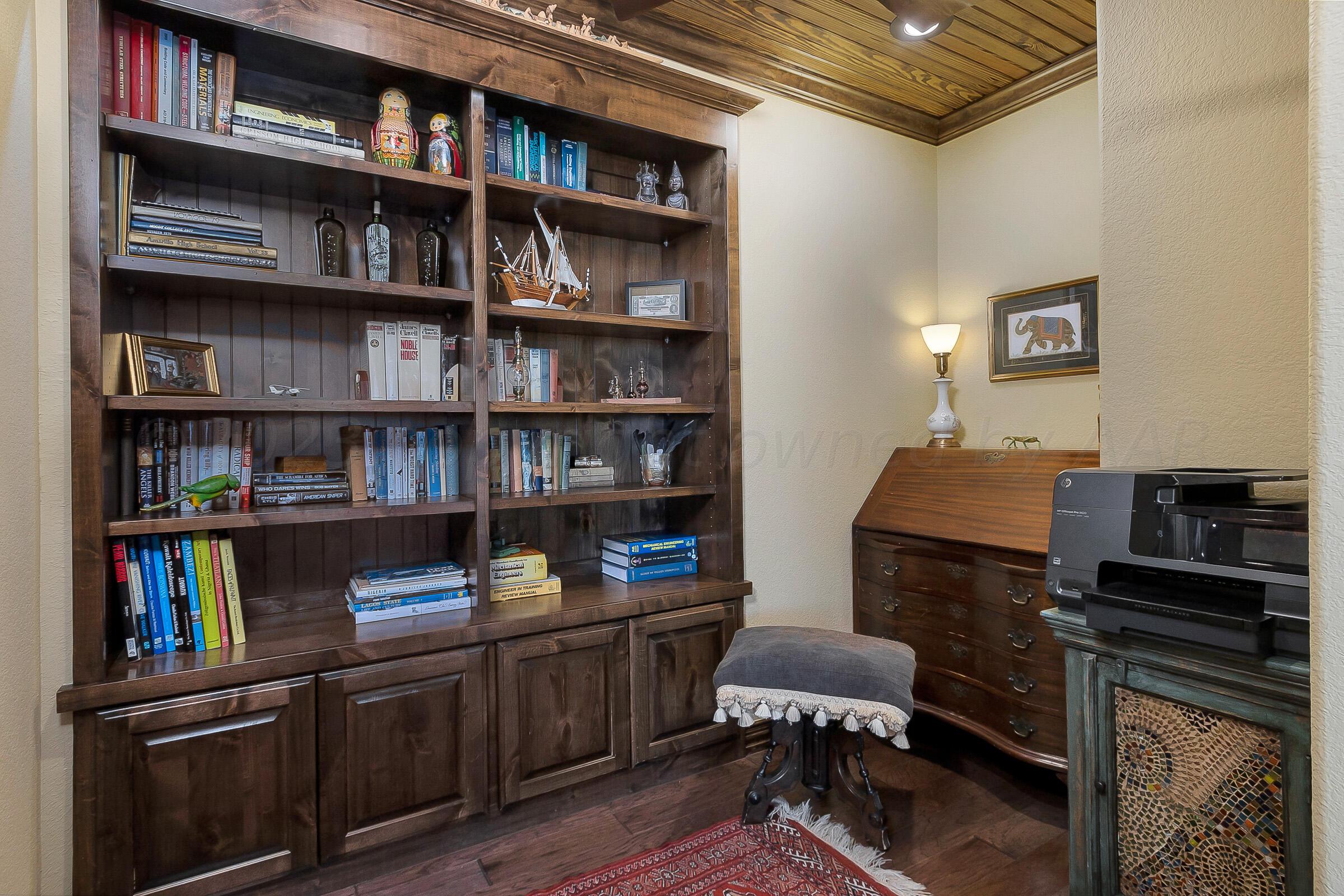 7801 East Lake View Road Amarillo, TX 79118 - Photo 41 of 54 Office Nook