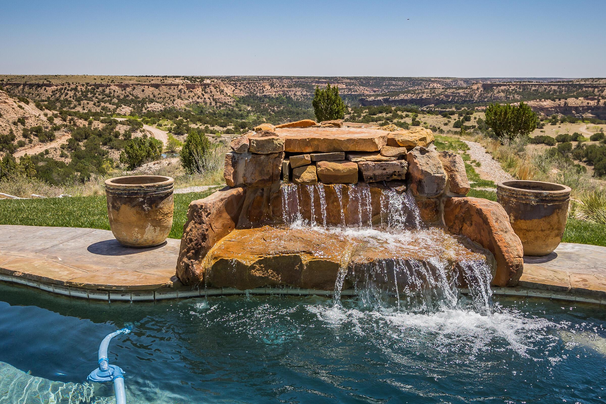 7801 East Lake View Road Amarillo, TX 79118 - Photo 7 of 54 043_Waterfall