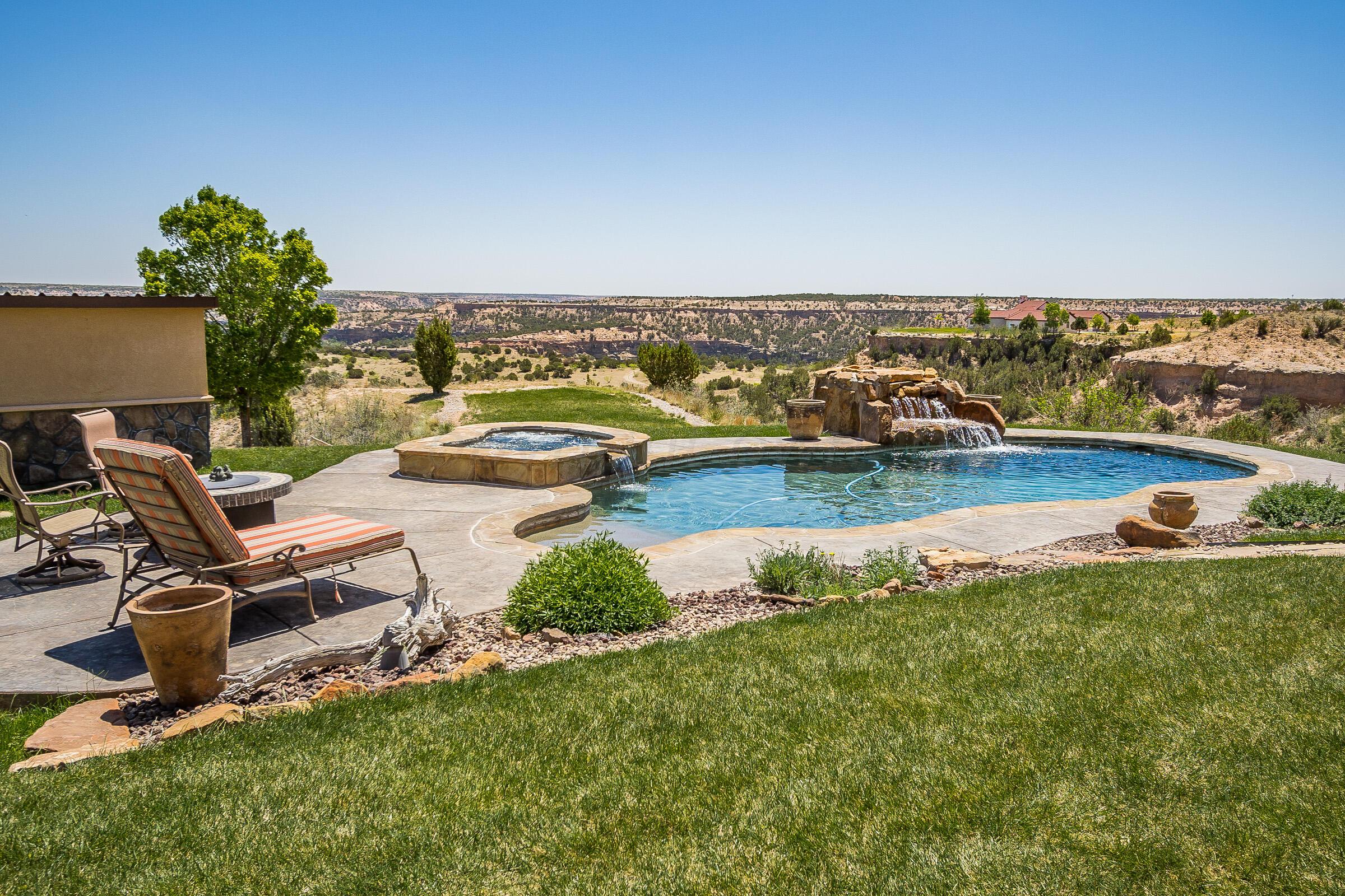 7801 East Lake View Road Amarillo, TX 79118 - Photo 8 of 54 039_Pool