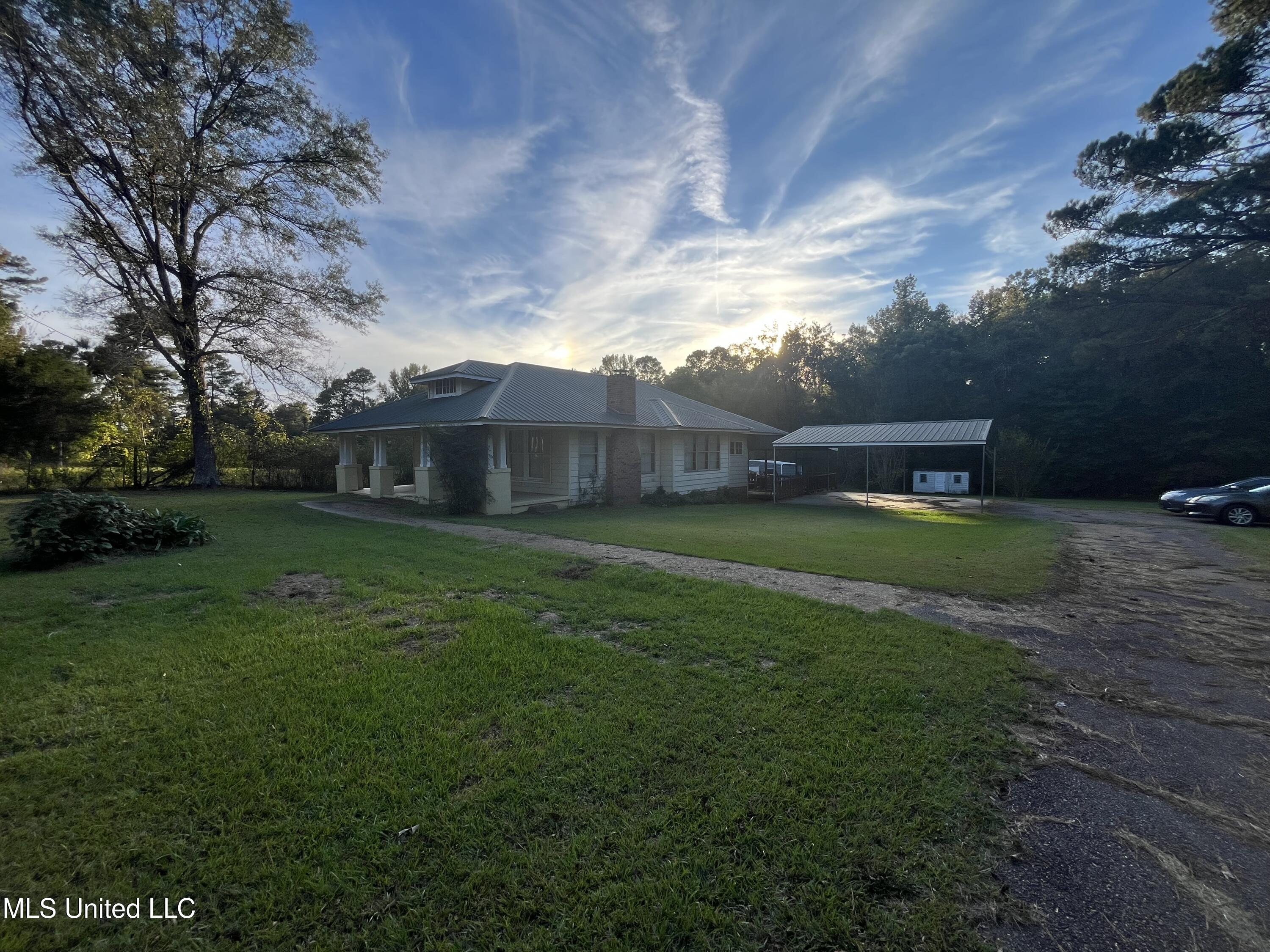 5339 Raymond Bolton Road Bolton, MS 39041 - Photo 3 of 14 IMG_3799