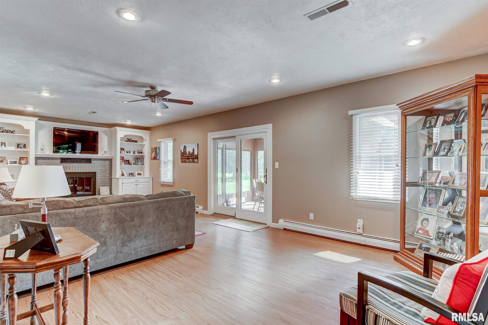 7512 Tumbleweed Trail Springfield, IL 62707 - Photo 13 of 47 Gallery Image 13