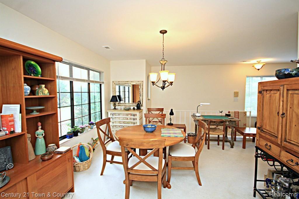 1506 Meadowside Drive Rochester, MI 48307 - Photo 7 of 21