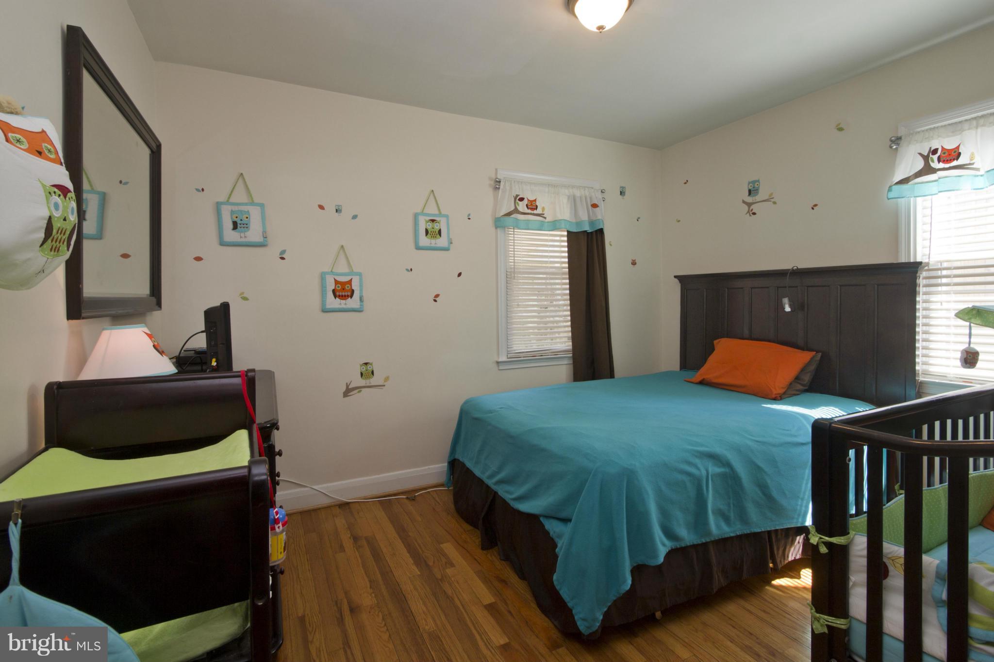 409 South Wickham Road Baltimore, MD 21229 - Photo 13 of 30 Second Bedroom on Main Level