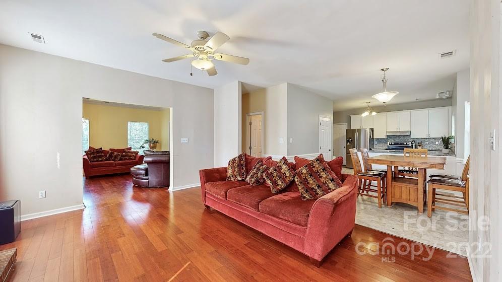 1522 Running Brook Road Charlotte, NC 28214 - Photo 12 of 33 Gallery Image 12