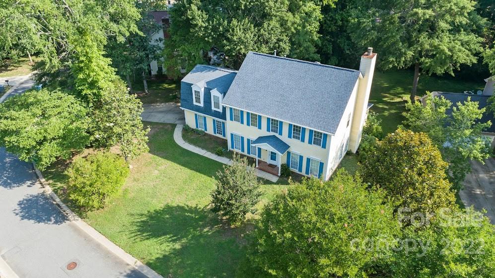 1522 Running Brook Road Charlotte, NC 28214 - Photo 2 of 33 Gallery Image 2