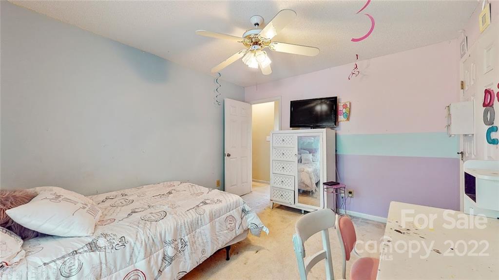 1522 Running Brook Road Charlotte, NC 28214 - Photo 25 of 33 Gallery Image 25