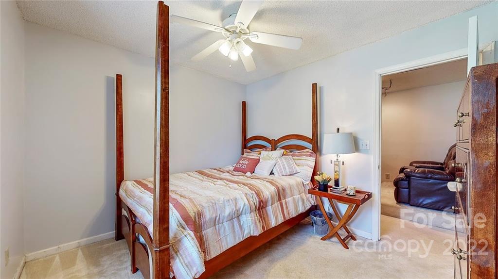 1522 Running Brook Road Charlotte, NC 28214 - Photo 27 of 33 Gallery Image 27