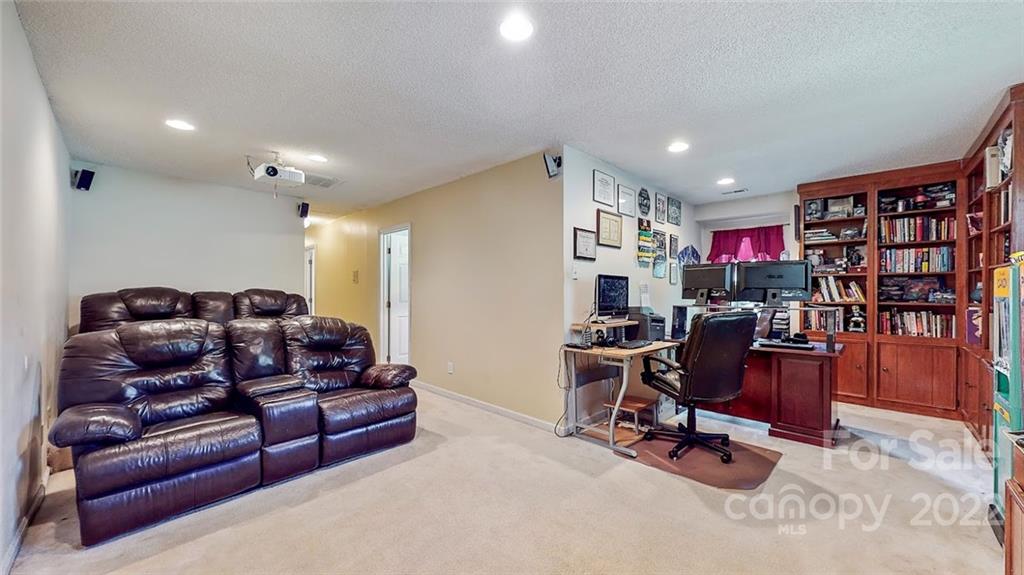 1522 Running Brook Road Charlotte, NC 28214 - Photo 30 of 33 Gallery Image 30